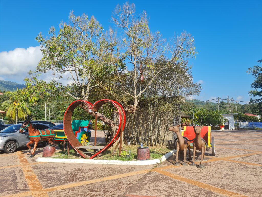 Karak Orchard Resorts Nature Retreat Pahang