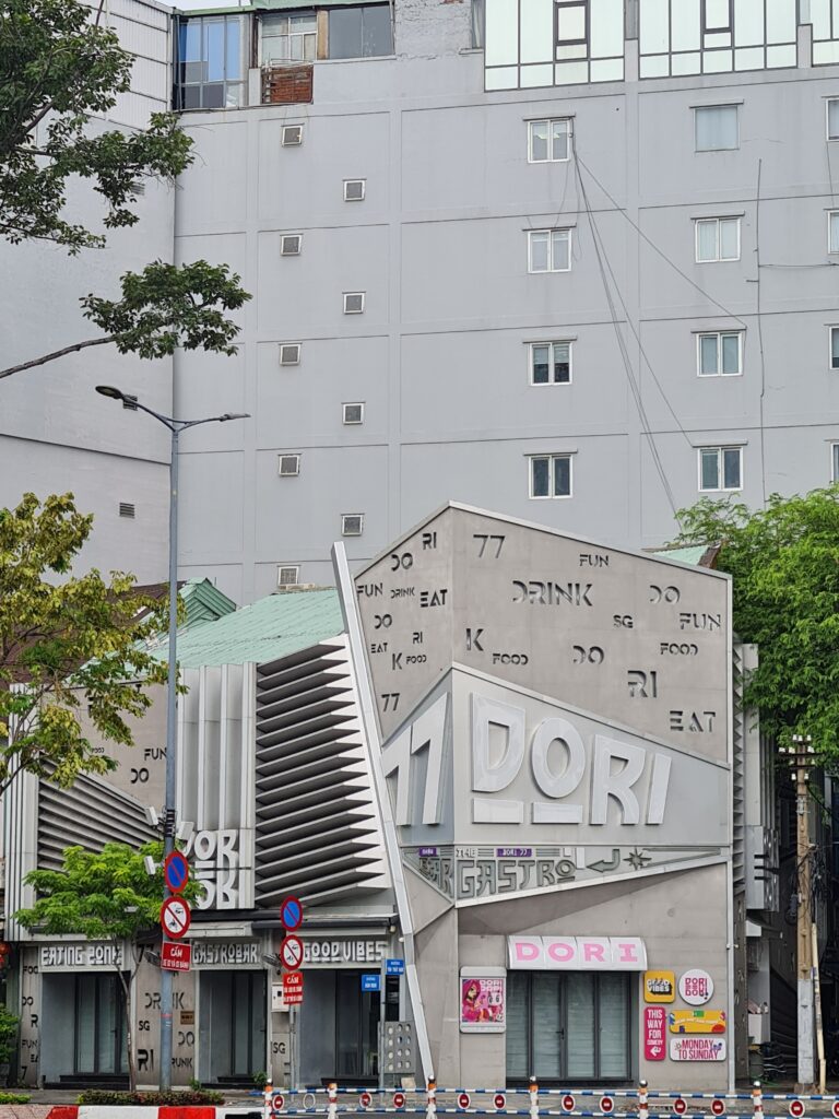 District 1 Ho Chi Minh, Dori