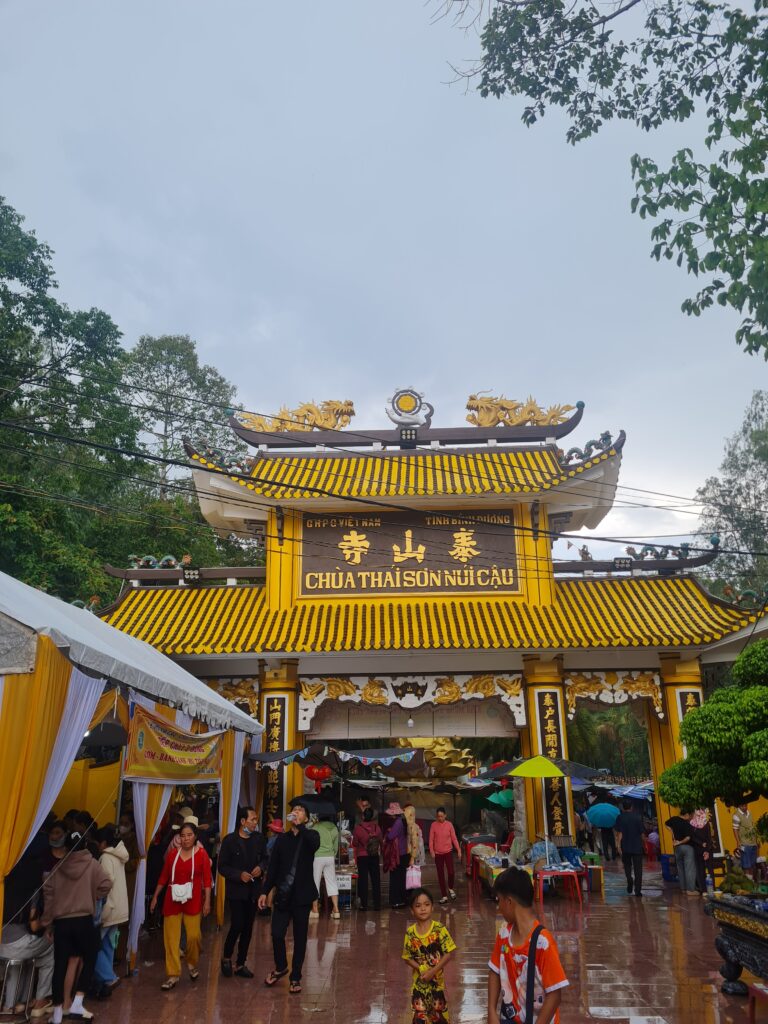 Thai Son Temple | Chùa Thái Sơn Núi Cậu, Vietnam