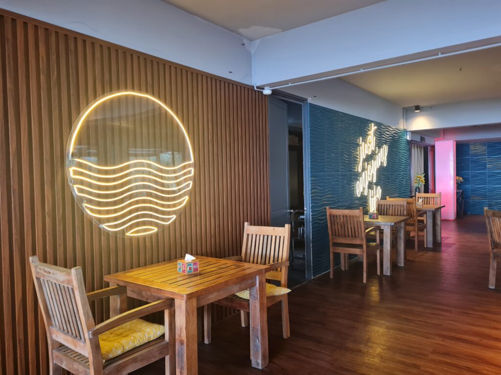 Esco Beach Bar