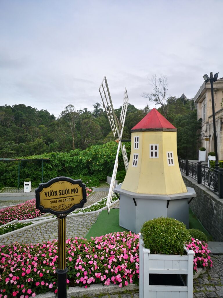 Suoi Mo Garden Ba Na Hills