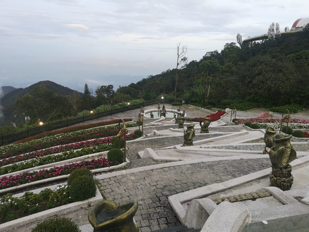 Suoi Mo Garden Ba Na Hills