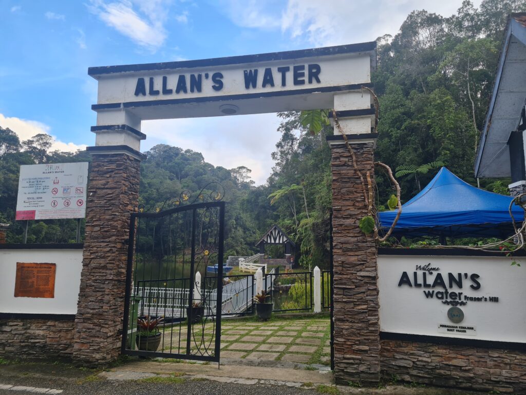 Allan’s Water Fraser’s Hill paddle boat lake