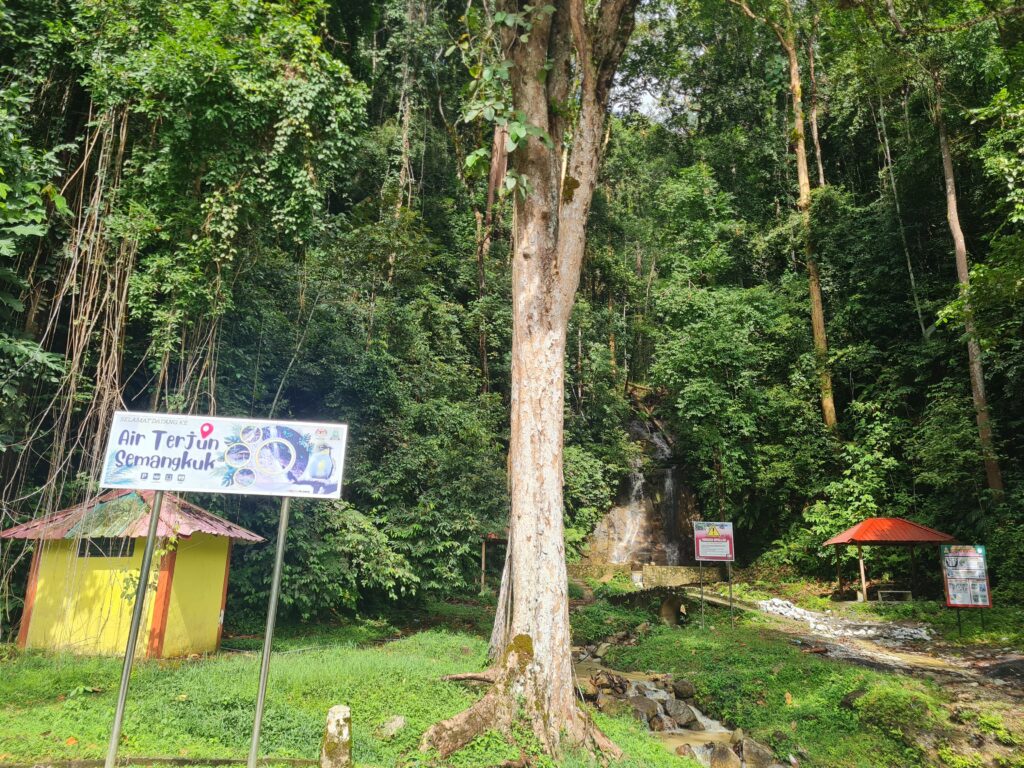 Semangkuk Waterfall Picnic Spot Selangor: Hidden Nature Escape Near Kuala Kubu Bharu