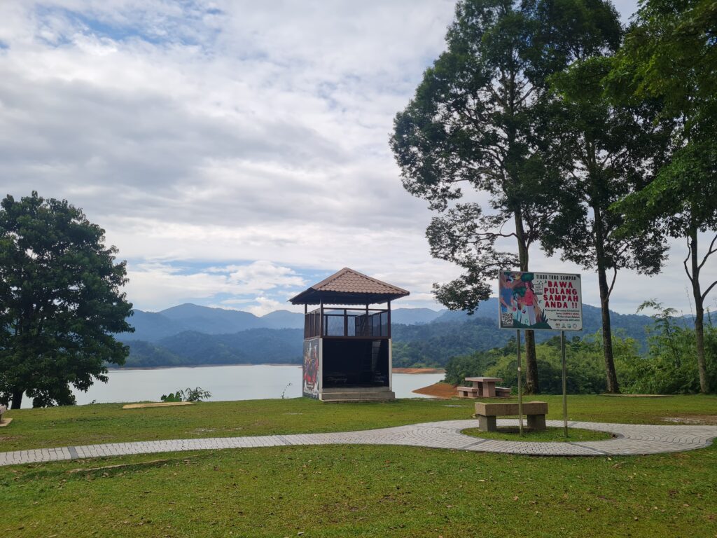 Sungai Selangor Dam Viewpoint Kuala Kubu Bharu