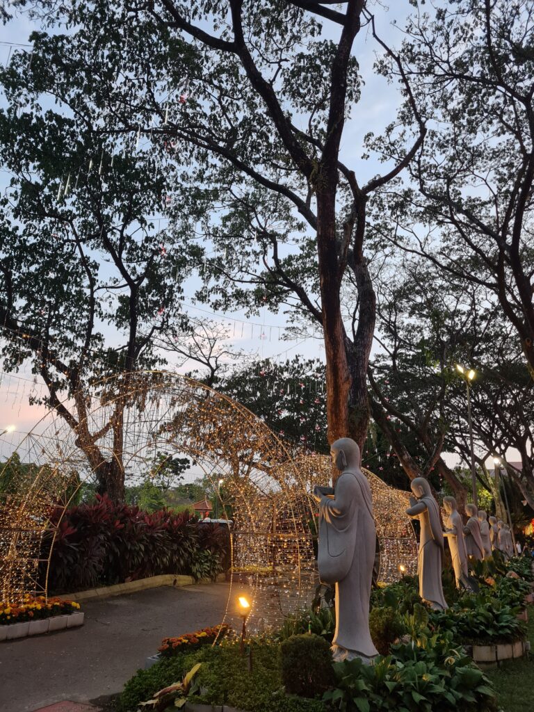 Fo Guang Shan Dong Zen Temple Jenjarom