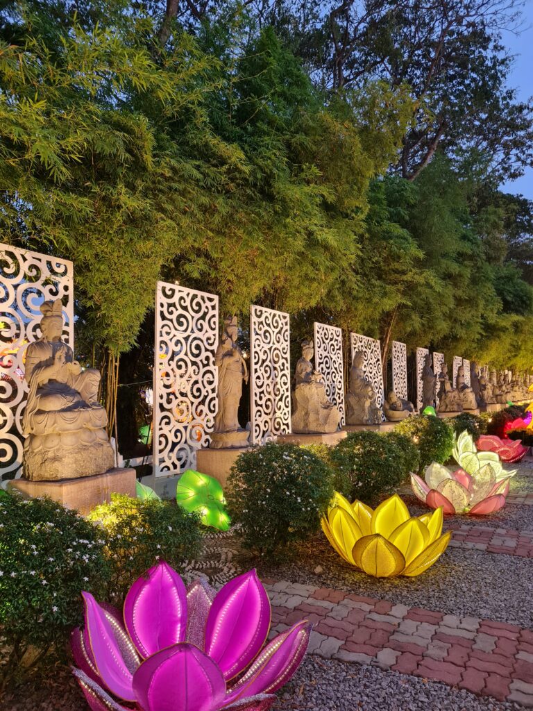 Fo Guang Shan Dong Zen Temple Jenjarom