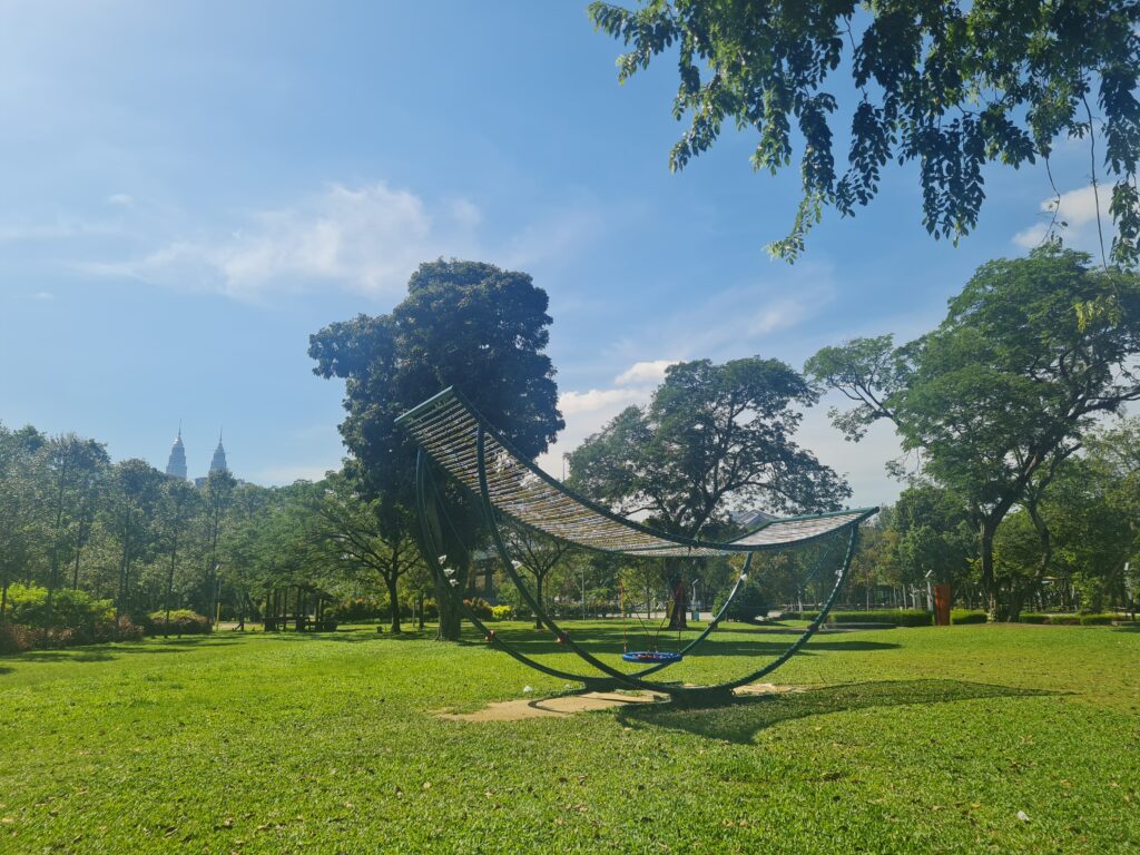 Titiwangsa Lake Kuala Lumpur Unique Swing